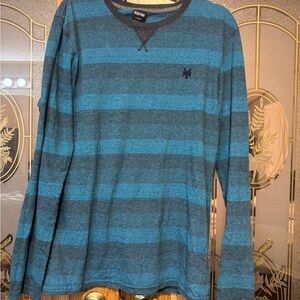 Zoo York  Large Blue Striped Shirt